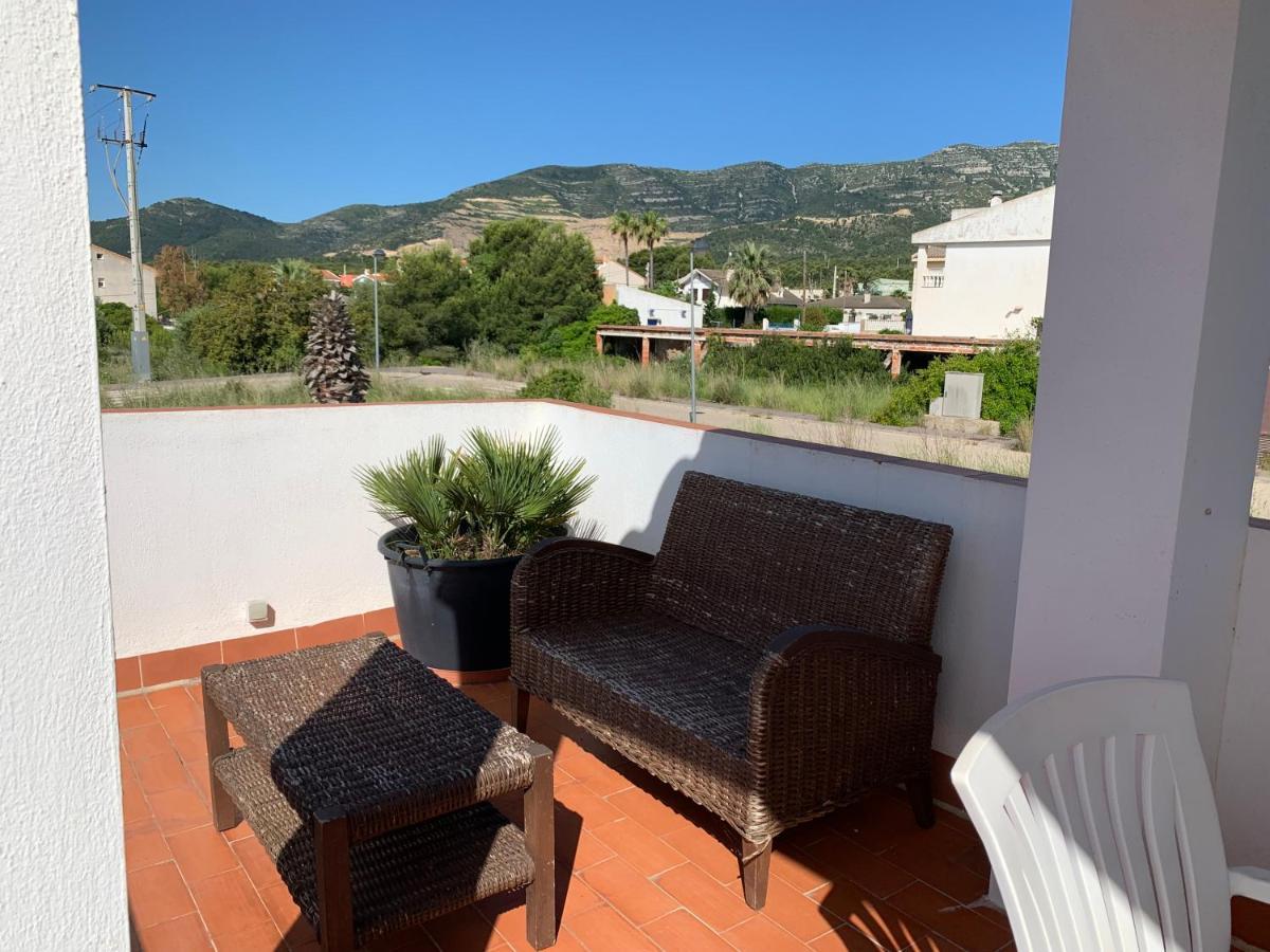 Apartamentos Playa Sant Carles De La Rapita Bagian luar foto