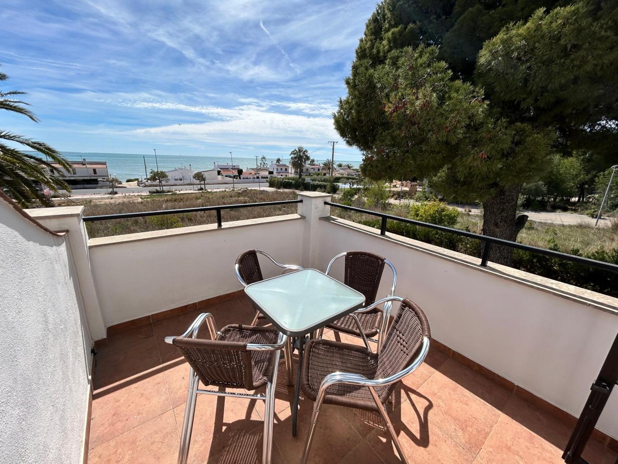Apartamentos Playa Sant Carles De La Rapita Bagian luar foto