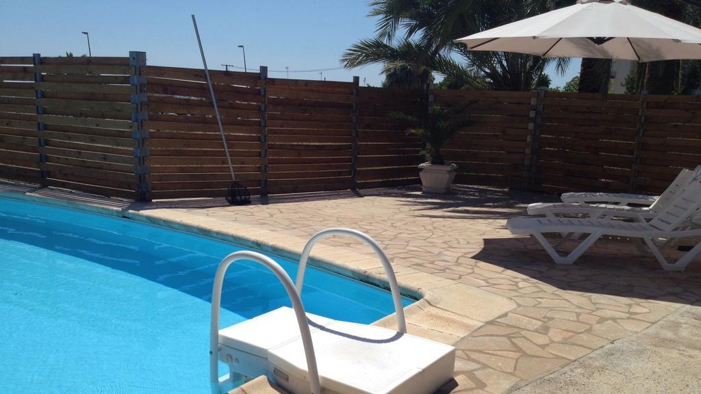 Apartamentos Playa Sant Carles De La Rapita Bagian luar foto